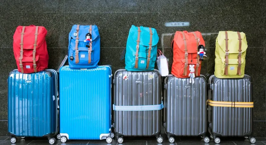 Jak wybrać walizkę na bagaż 23 kg, aby uniknąć dodatkowych opłat
